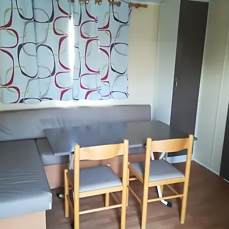 La Marine Mobil 2ch Holiday home Le Grau-du-Roi